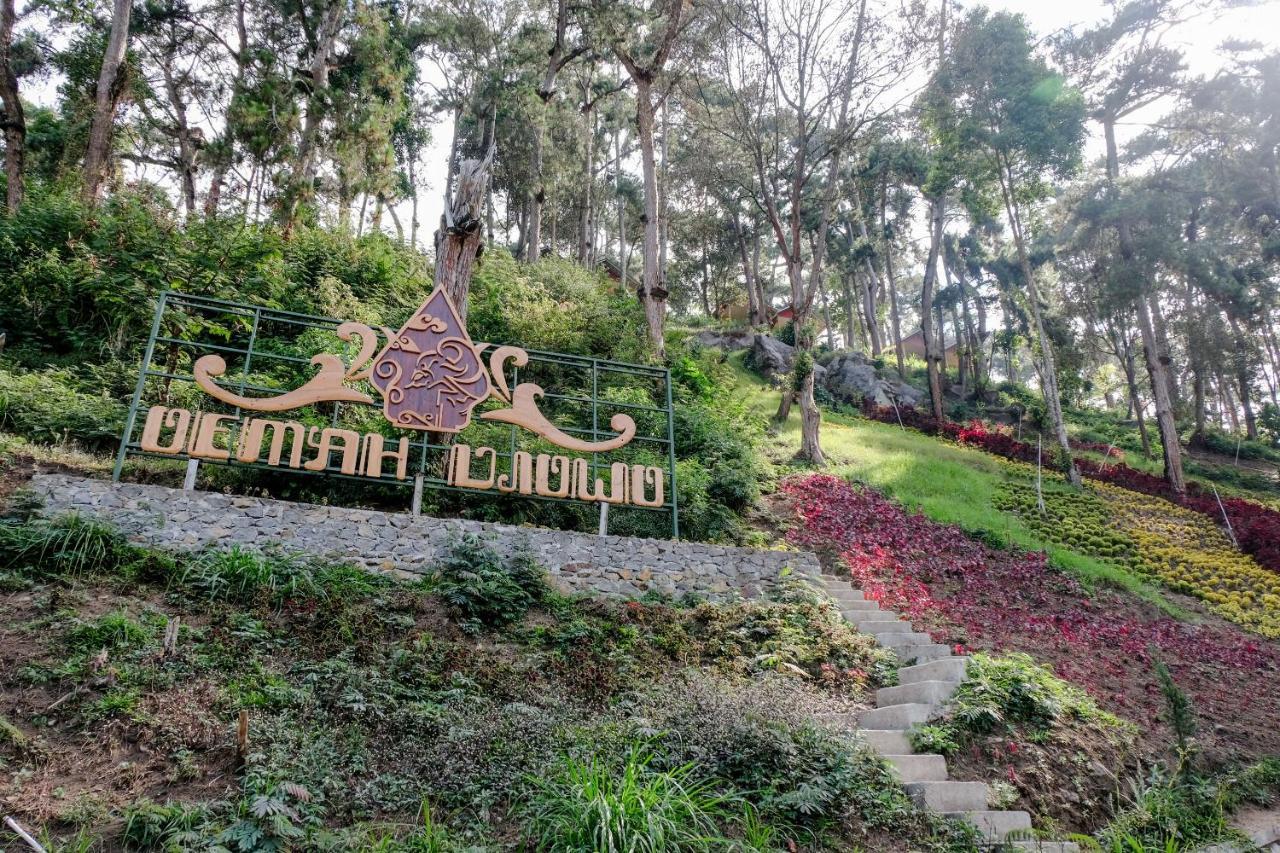 Oyo 1175 Oemah Djowo Resort Magetan Ngoại thất bức ảnh