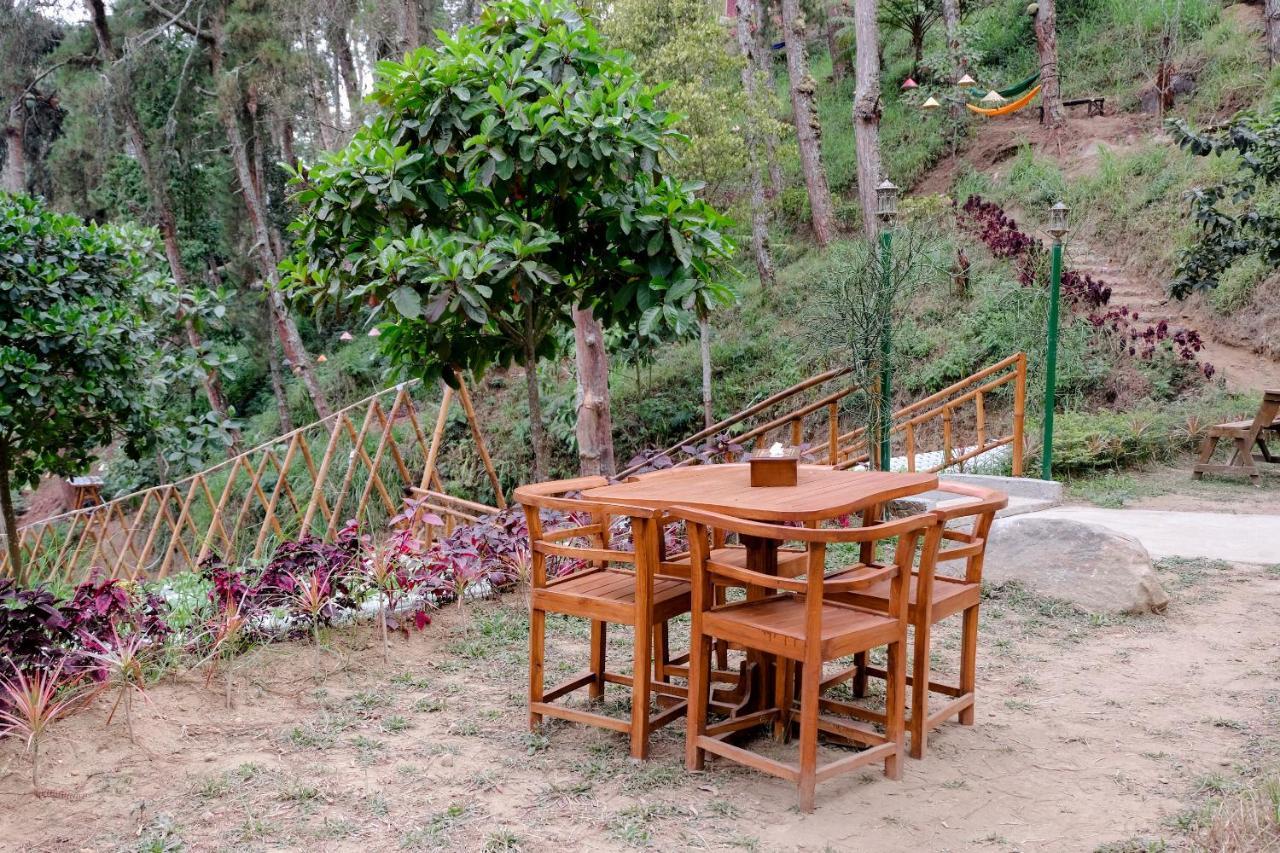 Oyo 1175 Oemah Djowo Resort Magetan Ngoại thất bức ảnh