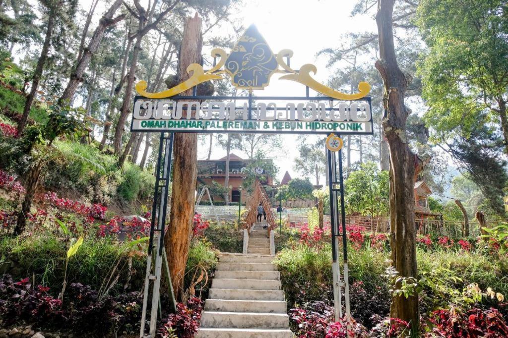 Oyo 1175 Oemah Djowo Resort Magetan Ngoại thất bức ảnh